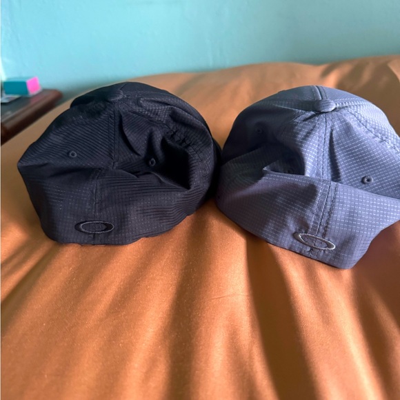Oakley hats flex fit XL - Picture 2 of 4